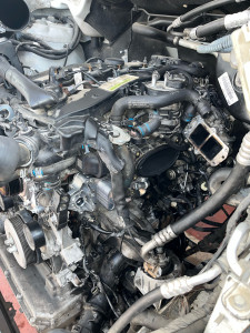 Photo de galerie - Remplacement moteur sprinter om651