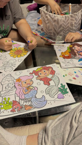 Photo de galerie - Activité coloriage 