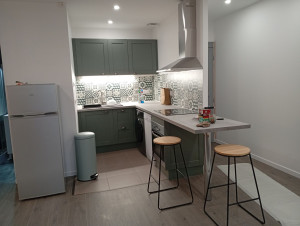 Photo de galerie - Carrelage, parquet, placo,pause de cuisine. appartement complet 