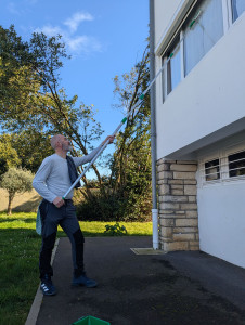 Photo de galerie - Nettoyage de vitres en hauteur 