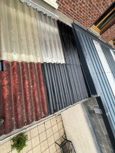 Photo de galerie - Réparation de fuite sur toiture fibro avec régénérant bitumée