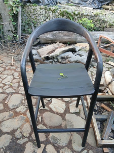 Photo de galerie - Brûlage sur bois -shu sugi ban- technique traditionnel de traitement & de design japonais.