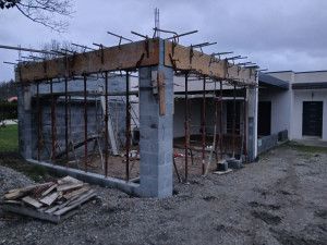 Photo de galerie - Création d ' un préau. 