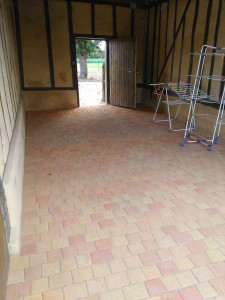 Photo de galerie - Pose de pavés sur mélange sable