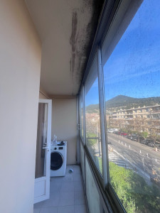 Photo de galerie - Remise en état d’une loggia - AVANT