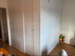 Photo de galerie - Fermer une pièce en bois
