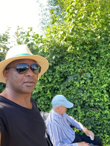 Photo de galerie - Une journée de compagnie et promenade en fauteuil, roulant avec monsieur X