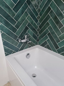 Photo de galerie - Pose sanitaire ,plomberie et faïence murale