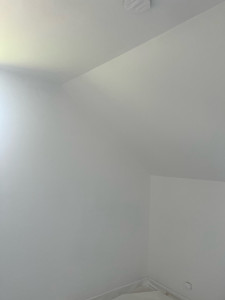 Photo de galerie - Rénovation d’une chambre au pistolet à peinture haute pression