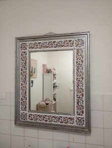 Photo de galerie - Bonjour pose miroir réglable et étagère tous genre support béton ou plâtre..etc.etc..cordialement ??????