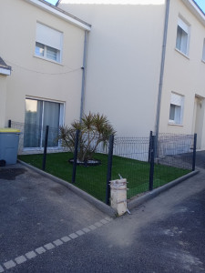 Photo de galerie - Création d'une cloture en grille rigide 10m linéaire 