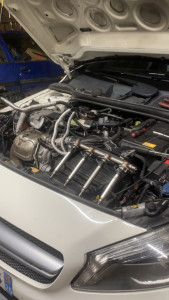 Photo de galerie - Remplacement d’injecteur sur une A45 AMG