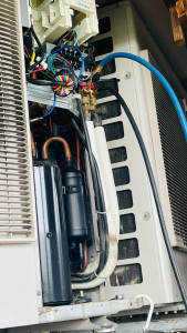 Photo de galerie - Remplacement d’un compresseur 