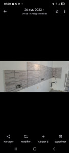 Photo de galerie - Pose de carrelage pour crédence de cuisine.