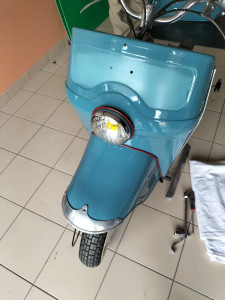Photo de galerie - Réparation scooter ancien Bernardet