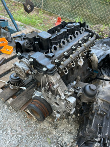 Photo de galerie - Remise en état moteur bmw 530d e39 distribution ect…