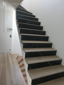 Photo de galerie - Escalier 