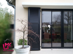 Photo de galerie - Pose de volets battants.