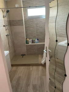 Photo de galerie - Salle de bain en faïence 