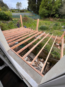 Photo de galerie - Ossature terrasse sur pilotis 