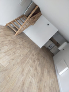 Photo de galerie - Peinture et pose de sol dans tout l'appartement 