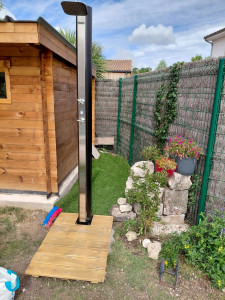 Photo de galerie - Réalisation douche solaire 