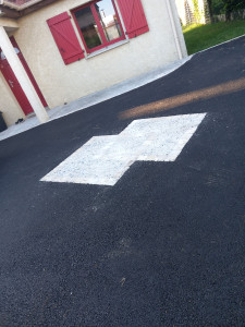 Photo de galerie - Enrobé  avec motif
