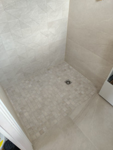 Photo de galerie - Douche à l'italienne, joints epoxy