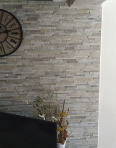 Photo de galerie - Pose quartz sur mur.. 