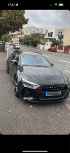 Photo de galerie - Lavage d’un véhicule pour un client