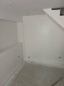 Photo de galerie - Je suis disponible immédiatement pour votre demande. Artisan sérieux avec expérience en rénovation (montage, finitions, petits travaux), je travaille proprement et rapidement.