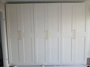Photo de galerie - Armoire dans chambre à coucher 