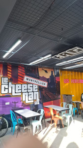 Photo de galerie - Pose de faux plafond industriel grillagé au cheese nan Montpellier près d arènes 