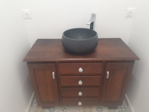 Photo de galerie - Aménagement d un meuble pour salle de bain 