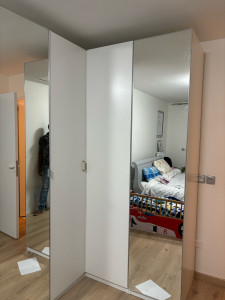 Photo de galerie - Dressing d’angle Ikea 