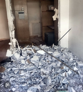 Photo de galerie - Bonjour je me nom GUIRO Aboubacar je fais la manutention.  je donne coupe de main a Quelqu'un qui a besoin exemple comme 

démolition 
fais descendre des gravats 
déménagement où creuser le trou plaine d'autre merci pour votre compréhension 
crrese