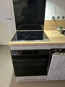 Photo de galerie - ? Installation professionnelle de cuisine ? Pose de gazinière, four et hotte ? Service rapide et fiable à domicile ? Contactez-nous dès maintenant !