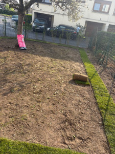 Photo de galerie - Pose de gazon en rouleau