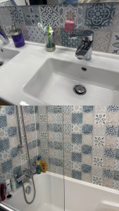 Photo de galerie - Salle de bain nettoyée avec soin : vitre de douche sans traces, évier et robinetterie parfaitement propres et brillants.   Je réalise un nettoyage minutieux pour un résultat propre, frais et agréable au quotidien.