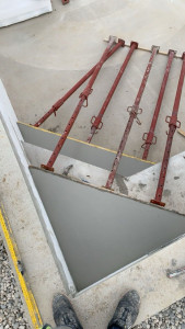 Photo de galerie - Escalier piscine 