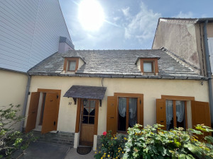 Photo de galerie - Restauration de boiseries et Volé en bois