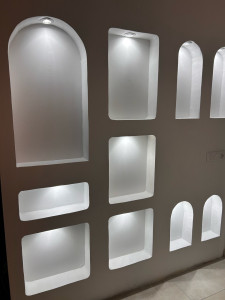 Photo de galerie - Réalisation de niches avec éclairage incorporé 