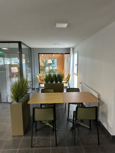 Photo de galerie - Installation mobilier pour réfectoire 