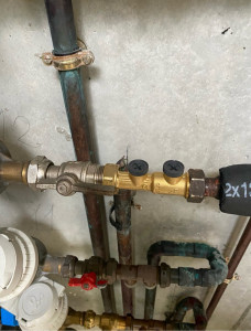 Photo de galerie - Remplacement d’une vanne anti pollution sur un réseau d’eau 