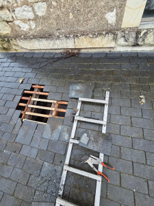 Photo de galerie - Suppression de Velux pour remettre en ardoise