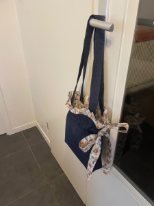Photo de galerie - Petit sac fait main 