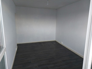 Photo de galerie - Pose de tapisserie +nettoyage du chantier .