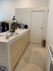 Photo de galerie - Création d'un espace sanitaire et bar dans le cadre d'une rénovation d'un espace commercial