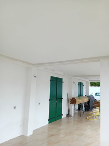 Photo de galerie - Finition enduit blanc