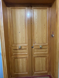 Photo de galerie - J'installe des portes, des fenêtres et des serrures.